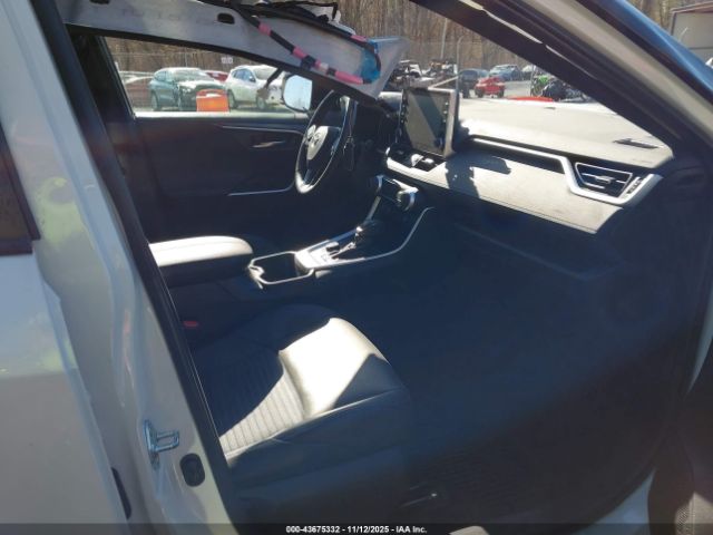 2022 TOYOTA RAV4 HYBRID 4T3E6RFV8NU072062 Photo 4