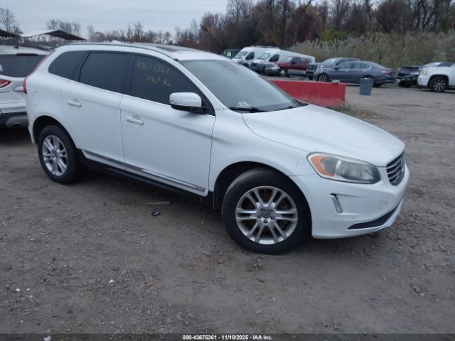 2015 VOLVO XC60 YV4612RK8F2658778