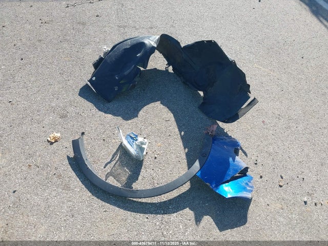 2018 Ford Escape Titanium მანქანა იყიდება აუქციონზე, vin: 1FMCU0J99JUC68422, აუქციონის ნომერი: 43675411
