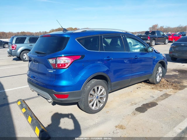 2018 Ford Escape Titanium მანქანა იყიდება აუქციონზე, vin: 1FMCU0J99JUC68422, აუქციონის ნომერი: 43675411