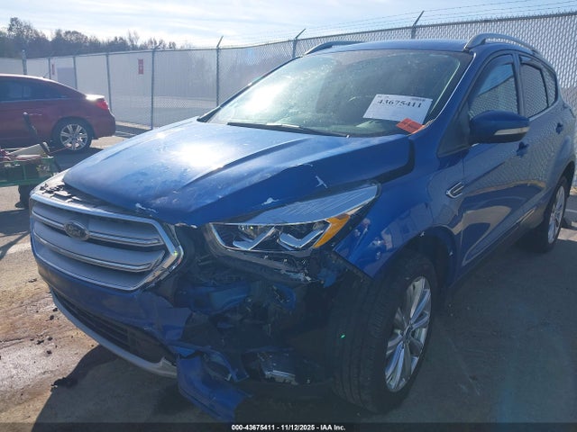 2018 Ford Escape Titanium მანქანა იყიდება აუქციონზე, vin: 1FMCU0J99JUC68422, აუქციონის ნომერი: 43675411