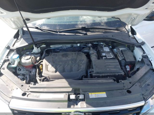 2021 VOLKSWAGEN TIGUAN 3VV2B7AX7MM042015 Photo 9