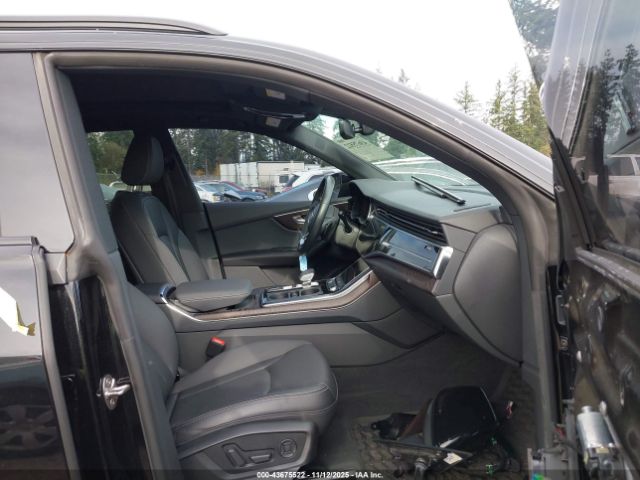 2021 AUDI Q8 WA1EVAF17MD010658 Photo 4