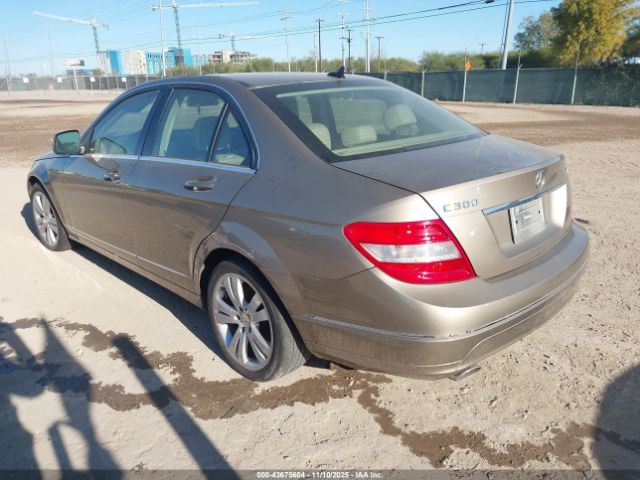 2009 MERCEDES-BENZ C 300 WDDGF81X69R076392 Photo 2