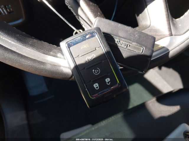 2024 JEEP GRAND CHEROKEE 1C4RJGBGXRC237260 Photo 10