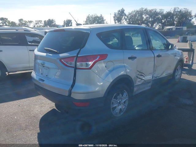 Ford ESCAPE S 2016 1FMCU0F73GUB99436 Image 4