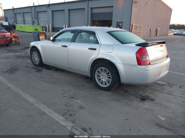 2009 CHRYSLER 300 2C3KA43D69H574868 Photo 2