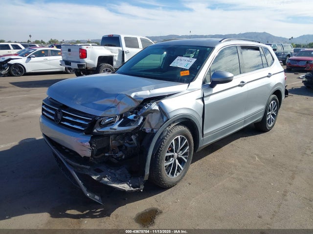 Aukcja sprzedaży 2019 Volkswagen Tiguan 2.0t Se/2.0t Sel/2.0t Sel R-line/2.0t Sel R-line Black, vin: 3VV3B7AX6KM161241, numer aukcji: 43675704