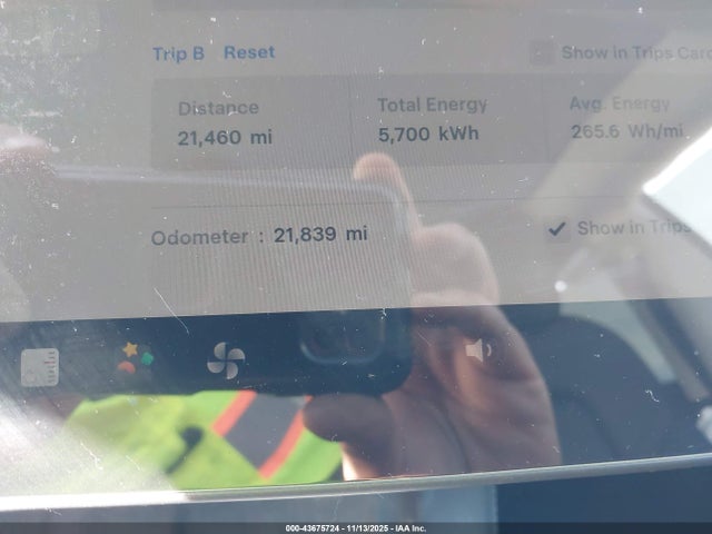 Продаж на аукціоні авто 2022 Tesla Model 3 Rear-wheel Drive, vin: 5YJ3E1EA8NF320665, номер лоту: 43675724