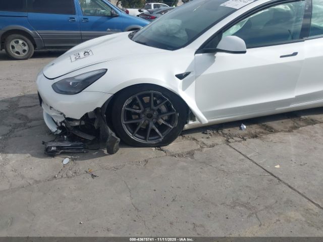 2022 TESLA MODEL 3 5YJ3E1EB3NF205920 Photo 5