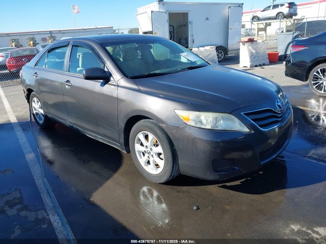 Продажа на аукционе авто 2011 Toyota Camry Le, vin: 4T1BF3EK2BU145681, номер лота: 43675757