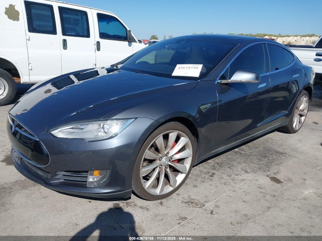 2015 TESLA MODEL S 5YJSA4H20FFP79087 Photo 1