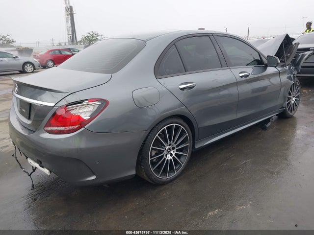 55SWF8DBXLU325553 Mercedes-Benz C 300