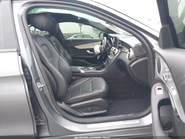 55SWF8DBXLU325553 Mercedes-Benz C 300