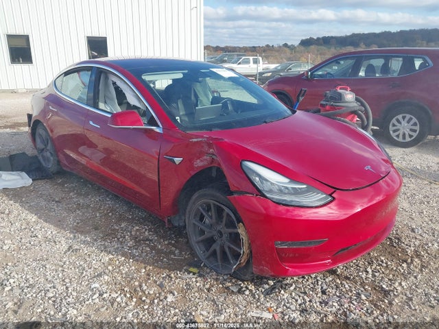 2018 TESLA MODEL 3 5YJ3E1EA1JF022100 Photo 0
