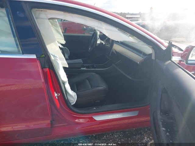 2018 TESLA MODEL 3 5YJ3E1EA1JF022100 Photo 4