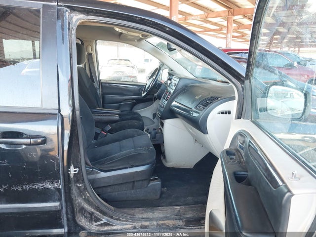 Dodge Grand Caravan American Value Pkg 2016 2C4RDGBG5GR263566 Image 5