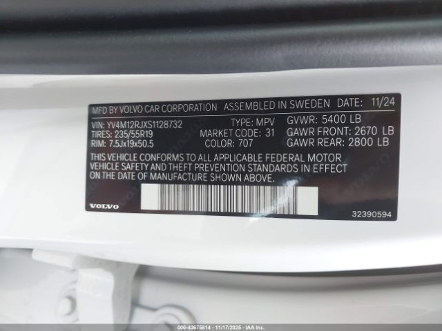 2025 VOLVO XC60 YV4M12RJXS1128732 Photo 8