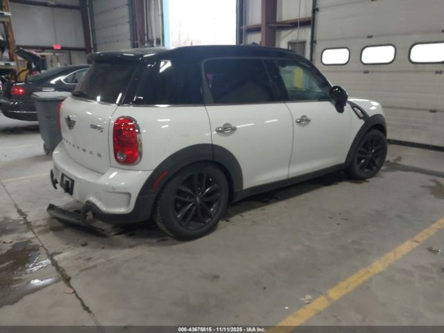 2014 MINI COUNTRYMAN WMWZC3C55EWP28325 Photo 3