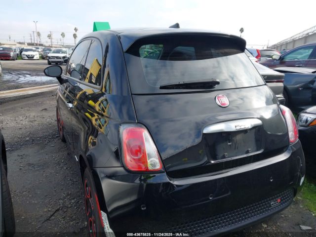 2016 FIAT 500E 3C3CFFGE1GT129687 Photo 2