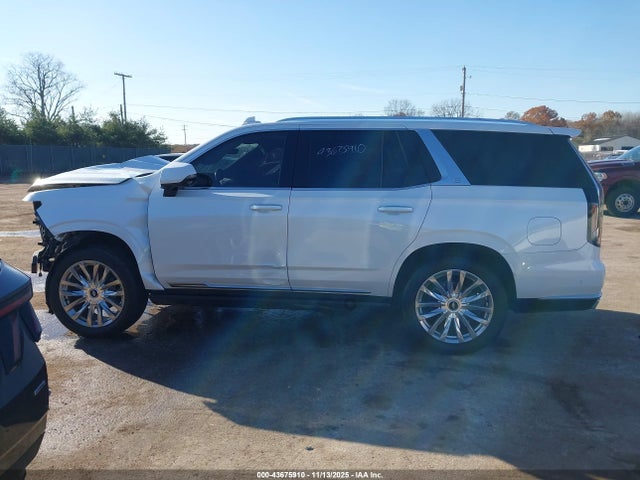 Продаж на аукціоні авто 2021 Cadillac Escalade 4wd Premium Luxury, vin: 1GYS4CKL7MR246268, номер лоту: 43675910