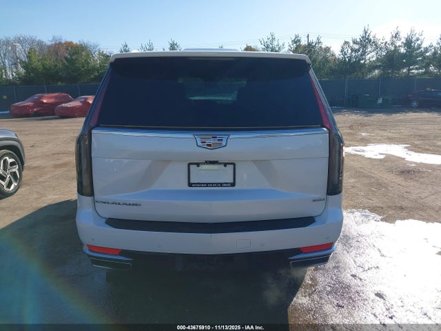 Продаж на аукціоні авто 2021 Cadillac Escalade 4wd Premium Luxury, vin: 1GYS4CKL7MR246268, номер лоту: 43675910