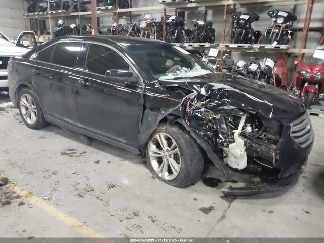 43675939 :رقم المزاد ، 1FAHP2H85JG110500 vin ، 2018 Ford Taurus Sel مزاد بيع