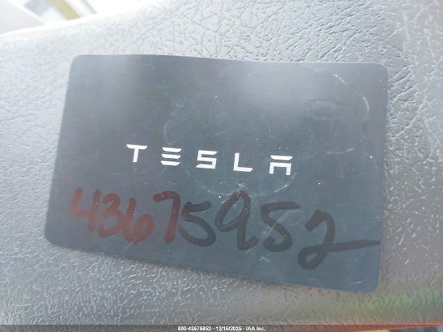 2021 TESLA MODEL Y 5YJYGDEEXMF194389 Photo 10