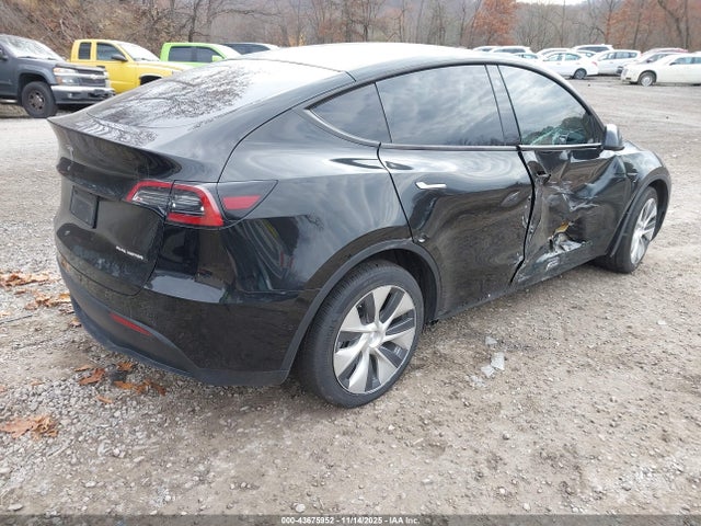 2021 TESLA MODEL Y 5YJYGDEEXMF194389 Photo 3