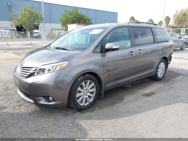 2017 TOYOTA SIENNA 5TDYZ3DC9HS880462 Photo 1