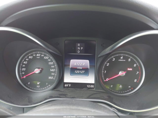 55SWF4JB5JU245457 Mercedes-Benz C 300