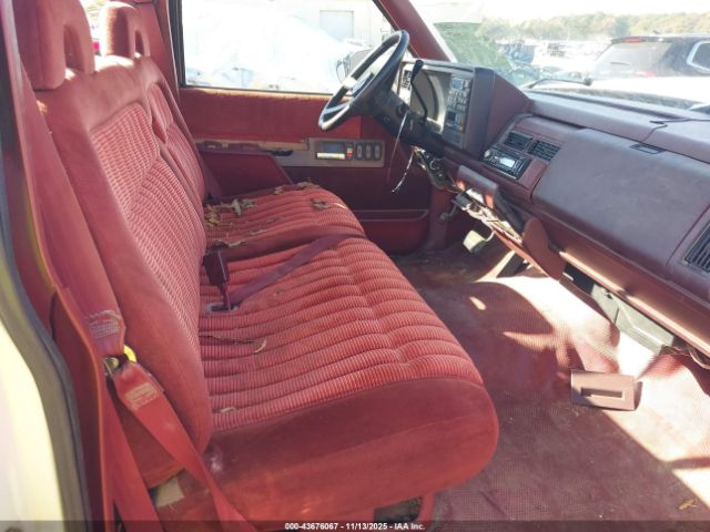 1993 CHEVROLET GMT-400 1GCFC24K7PE107441 Photo 4