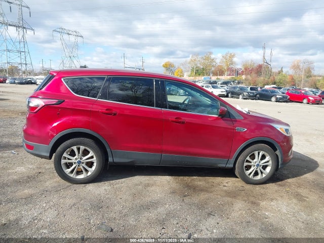 Ford ESCAPE SE 2017 1FMCU0GD5HUD48256 Image 13