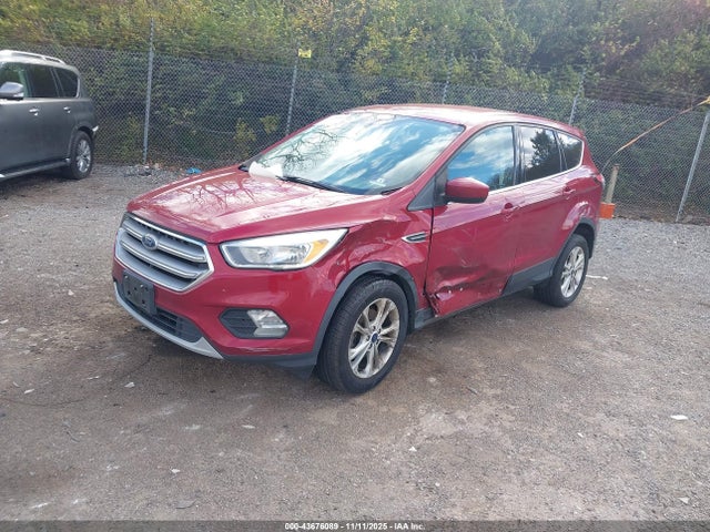 Ford ESCAPE SE 2017 1FMCU0GD5HUD48256 Image 2