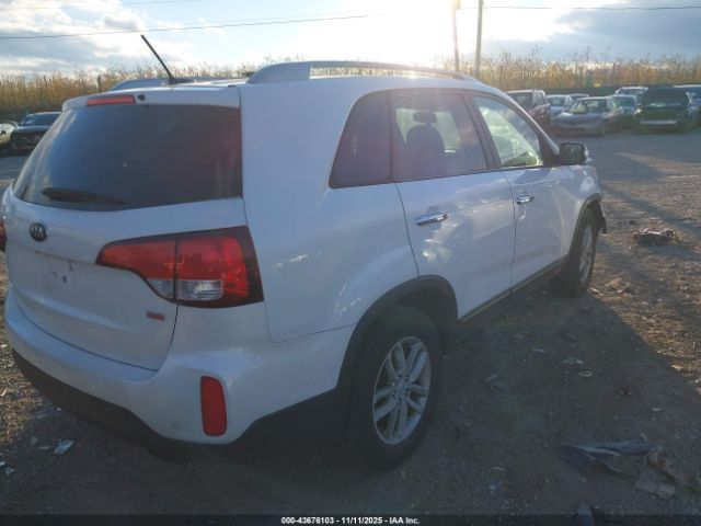 2014 KIA SORENTO 5XYKT4A6XEG517687 Photo 3