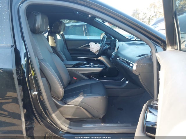 2024 CADILLAC LYRIQ 1GYKPRRK6RZ112320 Photo 4