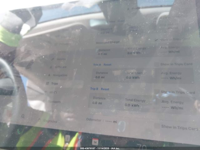 2023 TESLA MODEL 3 5YJ3E1EBXPF621305 Photo 6