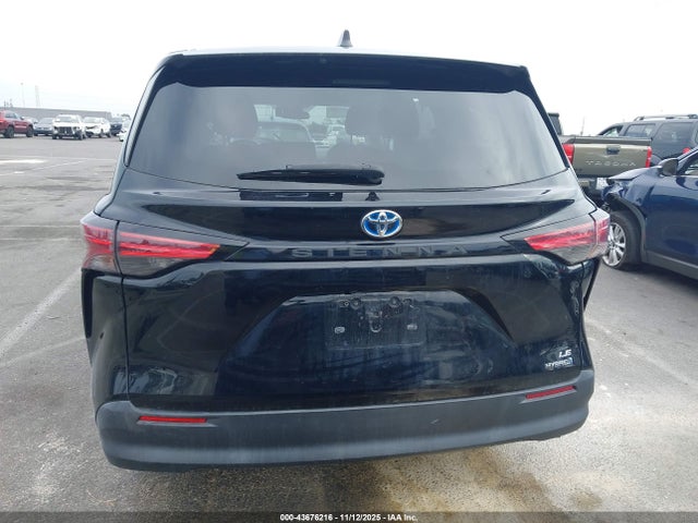 Toyota SIENNA LE 2021 5TDKRKEC3MS047135 Image 16