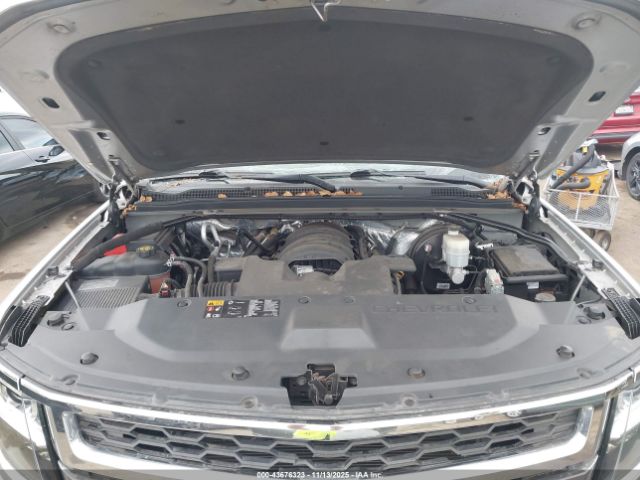 2016 CHEVROLET SUBURBAN 1GNSKHKC3GR121157 Photo 9