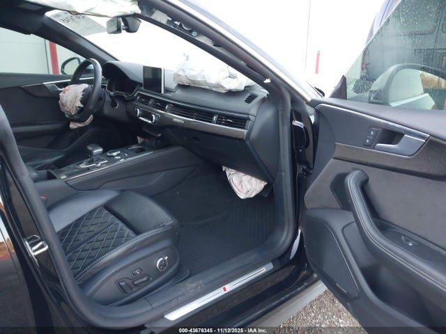 2018 AUDI S5 WAUC4CF56JA125745 Photo 4