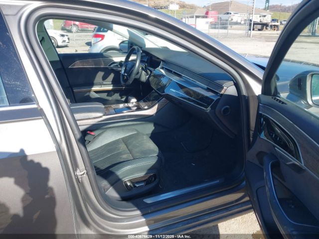 2019 AUDI A8 L WAU8DAF8XKN010337 Photo 4