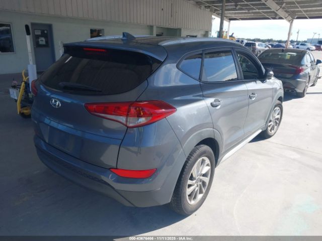 2018 HYUNDAI TUCSON KM8J33A45JU726957 Photo 3
