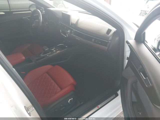 2019 AUDI S4 WAUB4AF40KA115429 Photo 4