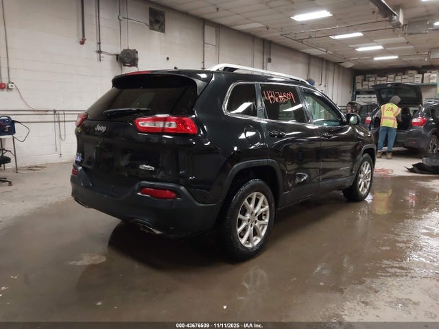 Продажа на аукционе авто 2015 Jeep Cherokee Latitude, vin: 1C4PJMCS1FW794836, номер лота: 43676509