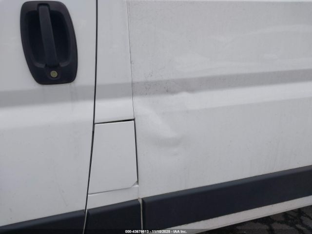 2022 RAM PROMASTER 1500 3C6LRVAG1NE109889 Photo 5