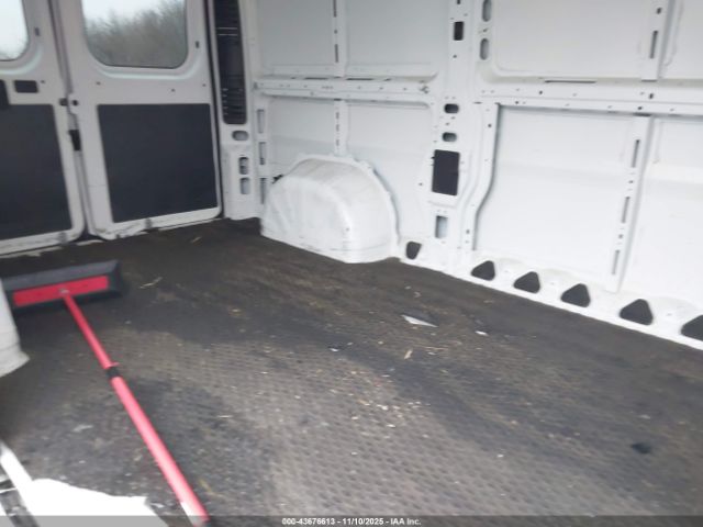2022 RAM PROMASTER 1500 3C6LRVAG1NE109889 Photo 7