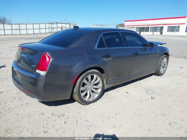 2019 CHRYSLER 300 2C3CCAEG5KH536445 Photo 3