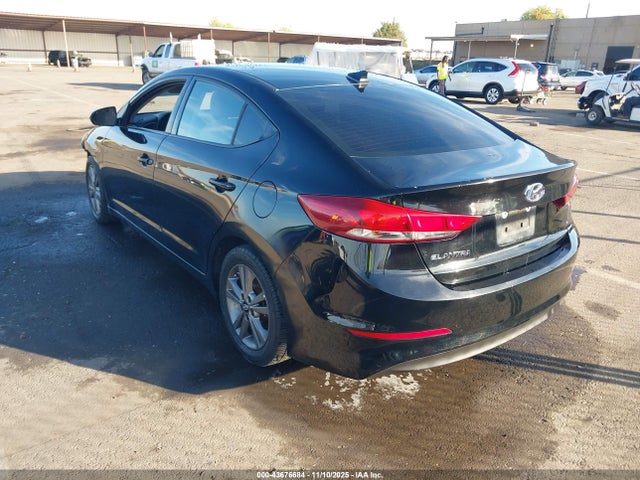 Hyundai ELANTRA SEL 2018 5NPD84LF3JH347960 Image 3