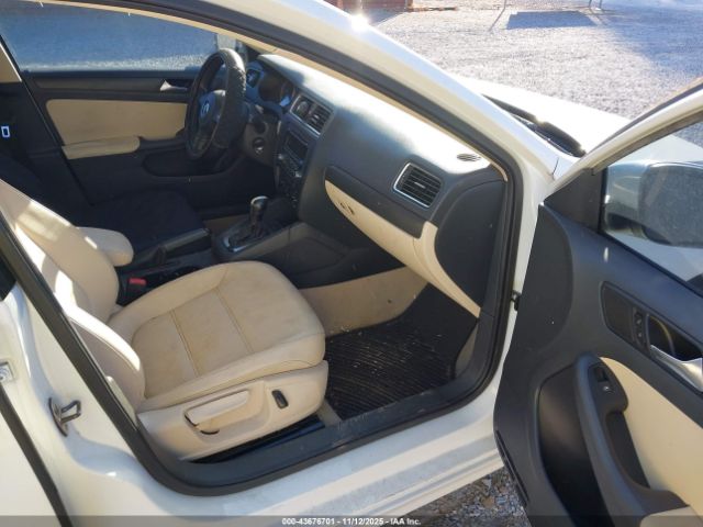 2014 VOLKSWAGEN JETTA 3VWD17AJ6EM405246 Photo 4