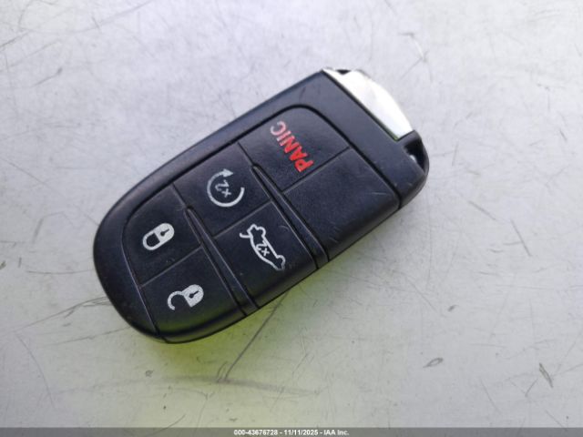 2018 CHRYSLER 300 2C3CCABGXJH261416 Photo 10